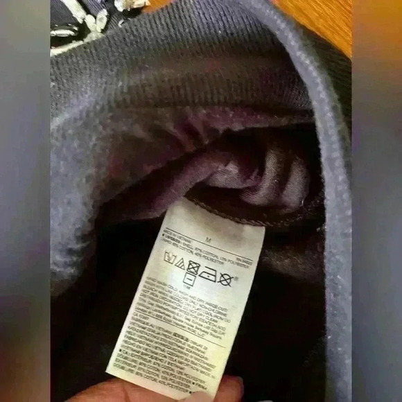 BANANA REPUBLIC - Jeweled Bomber Jacket. Navy with Fleece Lining. Medium - Picture 6 of 11